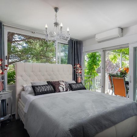 Beachfront Apartment Romilda Makarska Bagian luar foto