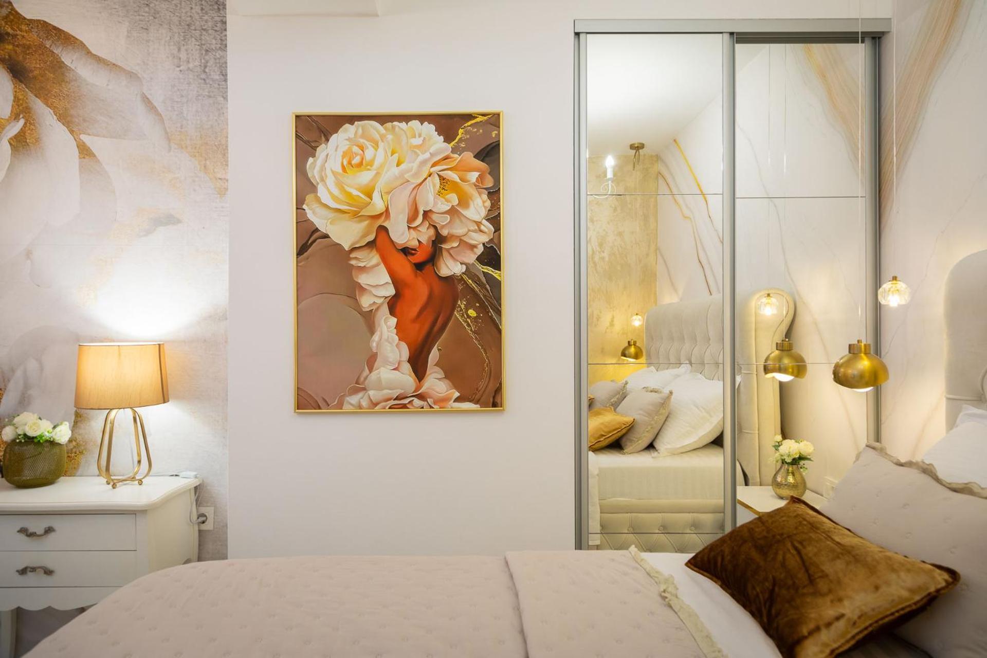 Beachfront Apartment Romilda Makarska Bagian luar foto