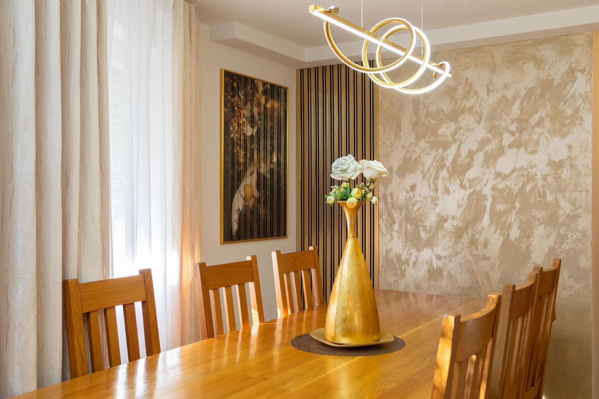 Beachfront Apartment Romilda Makarska Bagian luar foto